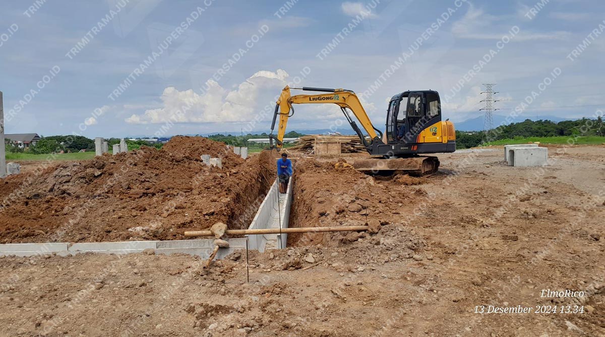 rental excavator makassar untuk keperluan proyek