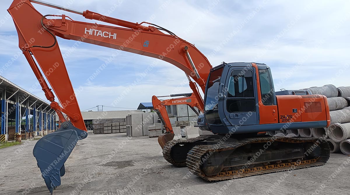 rental excavator makassar